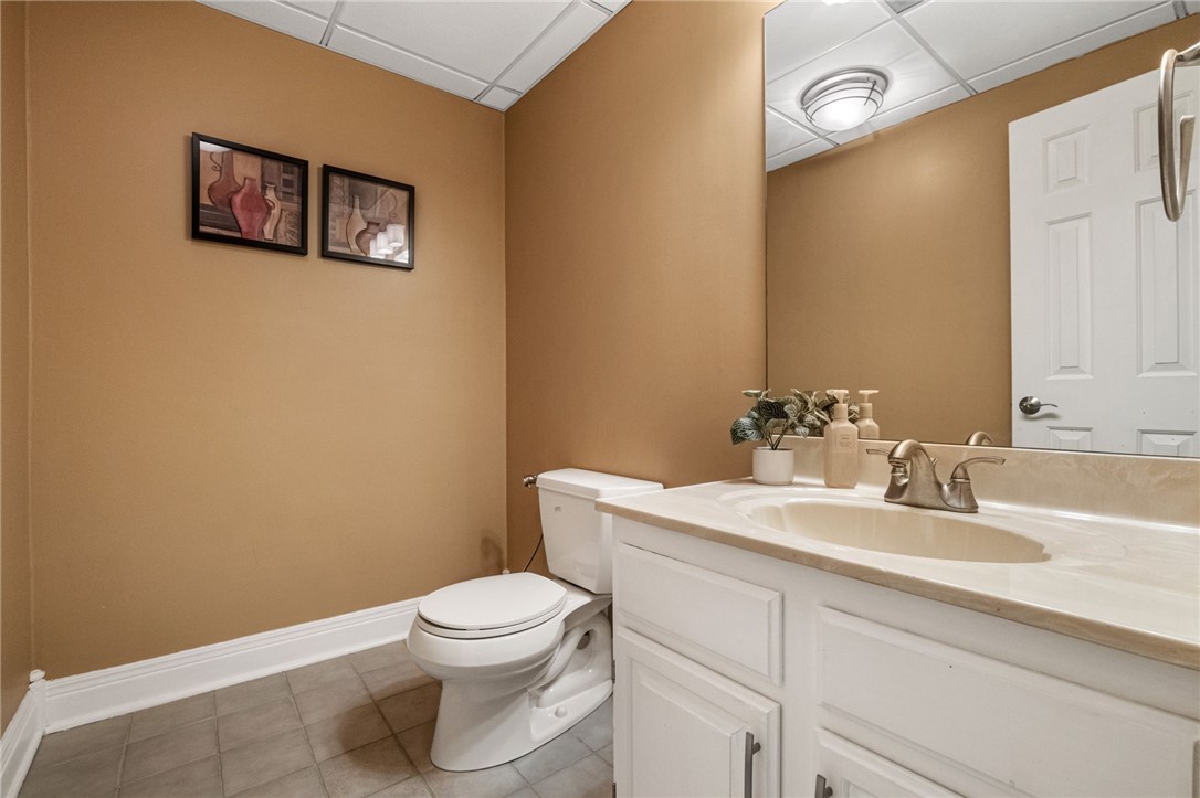 101 Thousand Oaks Dr.