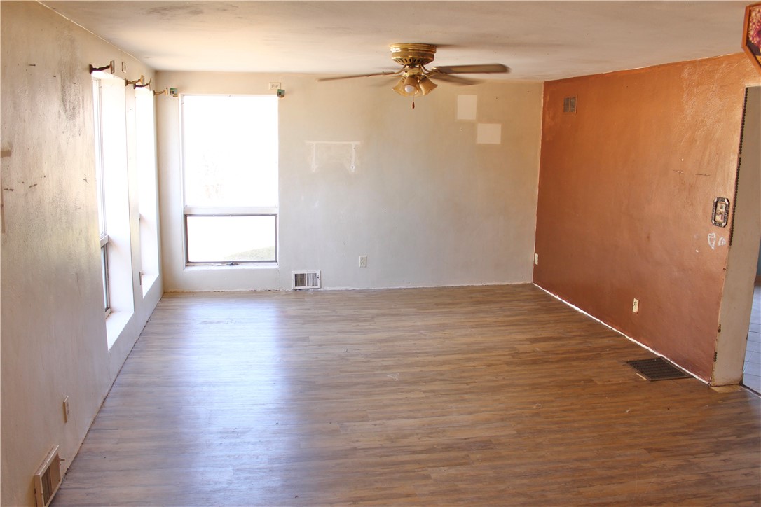 237 Main St
