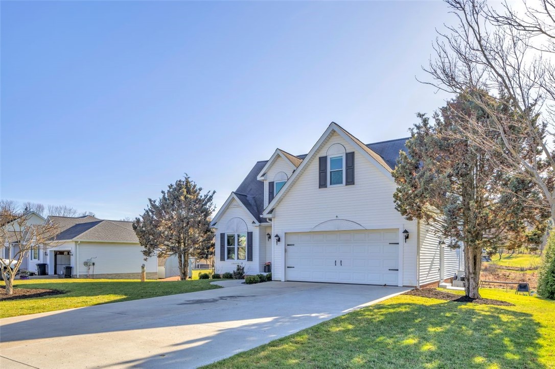 207 Lawrence Ct