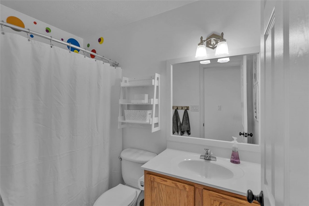207 Lawrence Ct