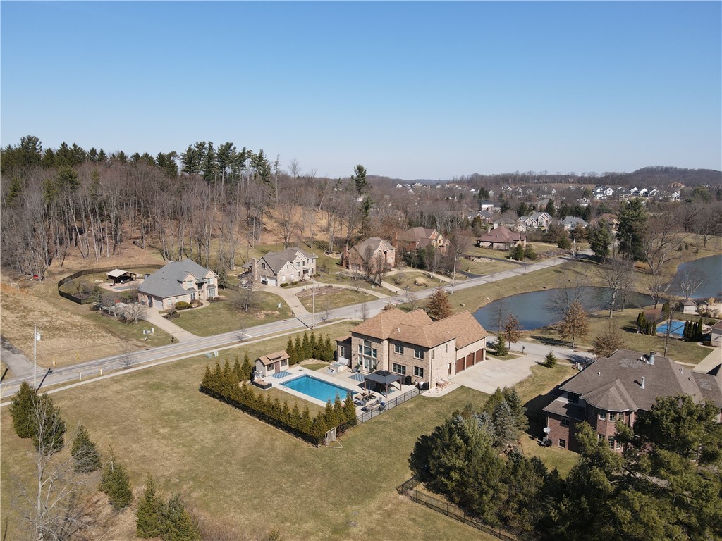 100 Walden Pond Ln