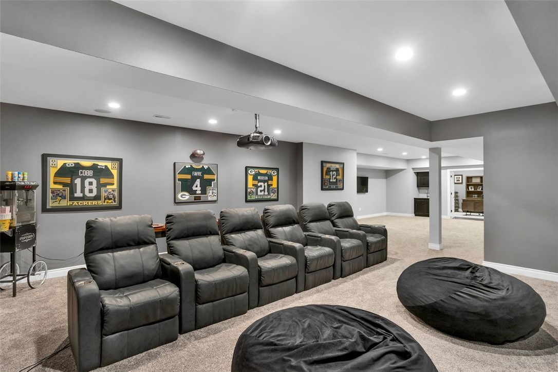 100 Walden Pond Ln