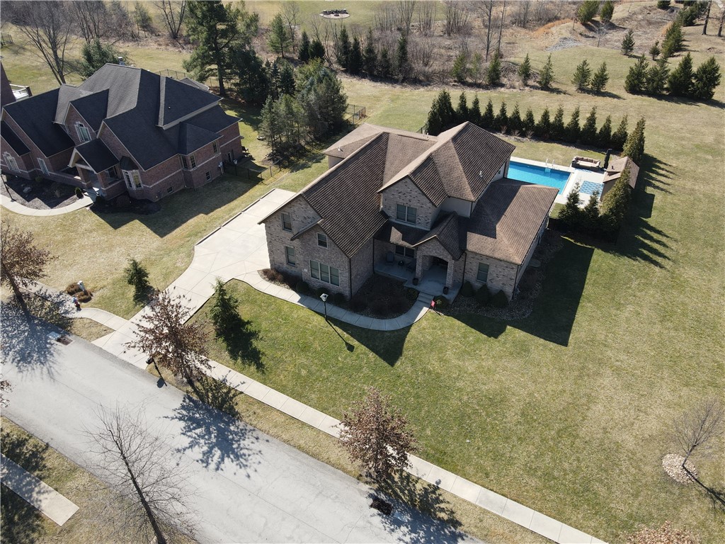 100 Walden Pond Ln