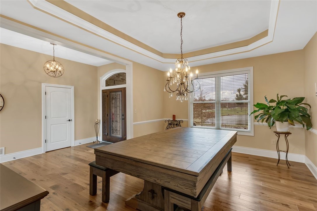 100 Walden Pond Ln