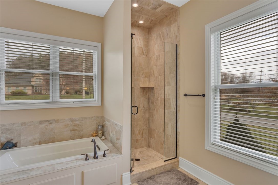 100 Walden Pond Ln