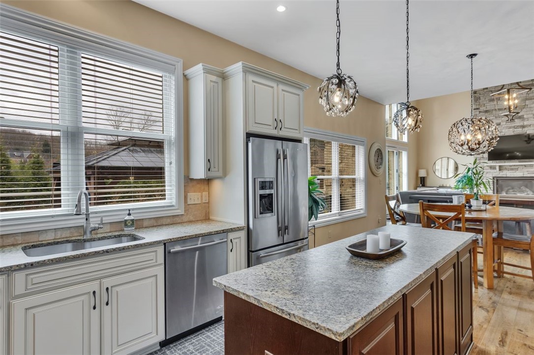 100 Walden Pond Ln
