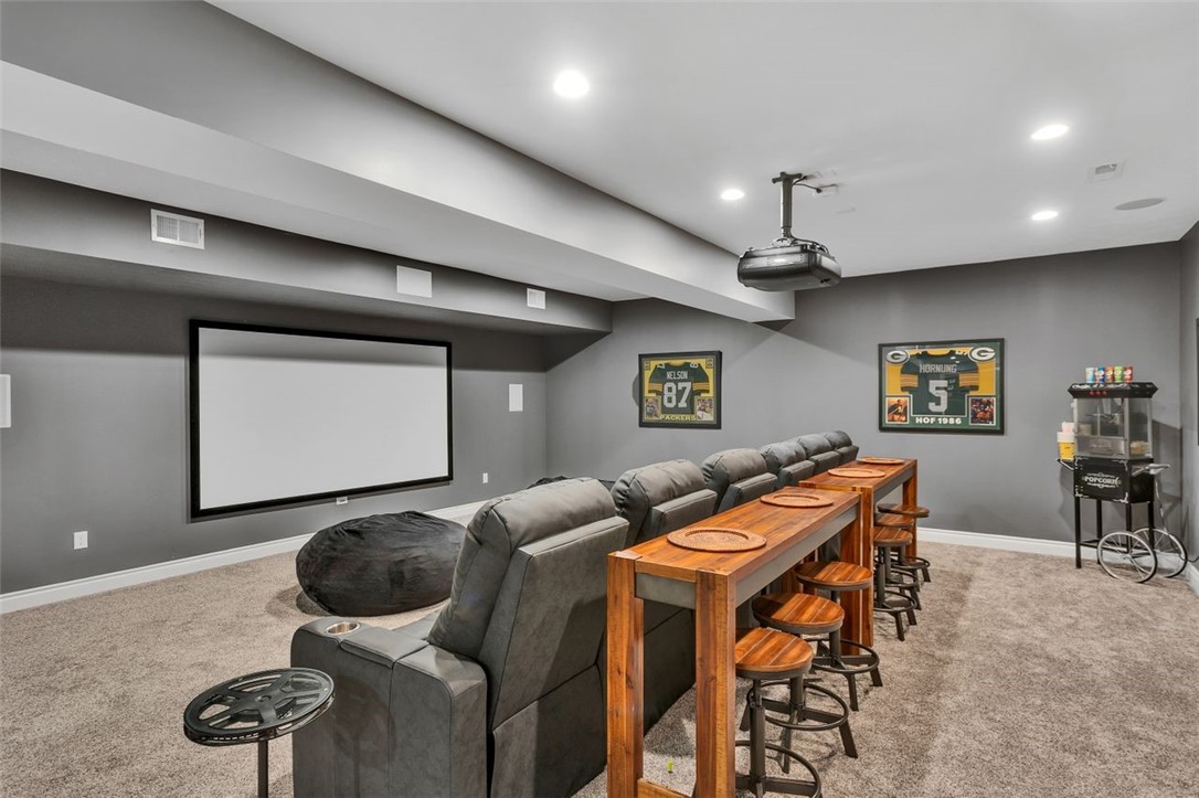100 Walden Pond Ln
