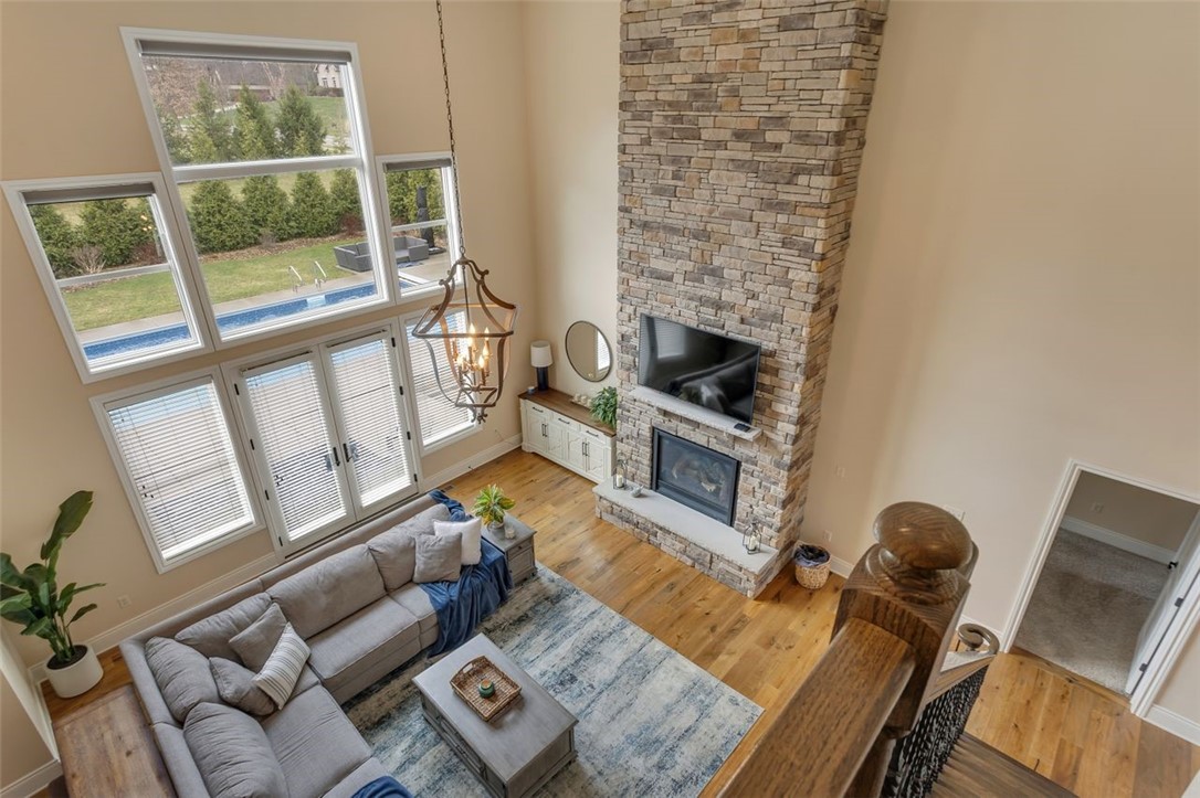 100 Walden Pond Ln