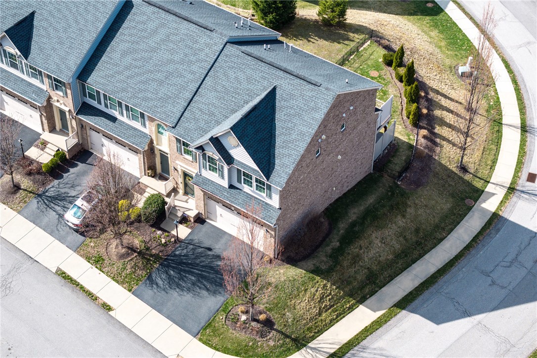 800 Whitney Dr