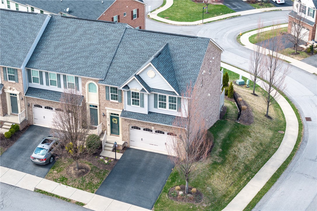 800 Whitney Dr