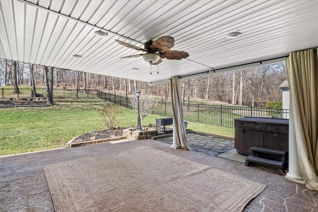 156 Oakview Dr