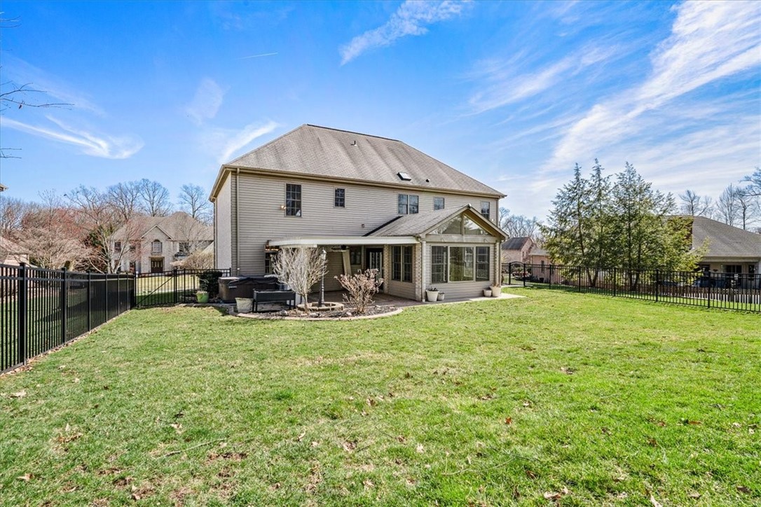156 Oakview Dr