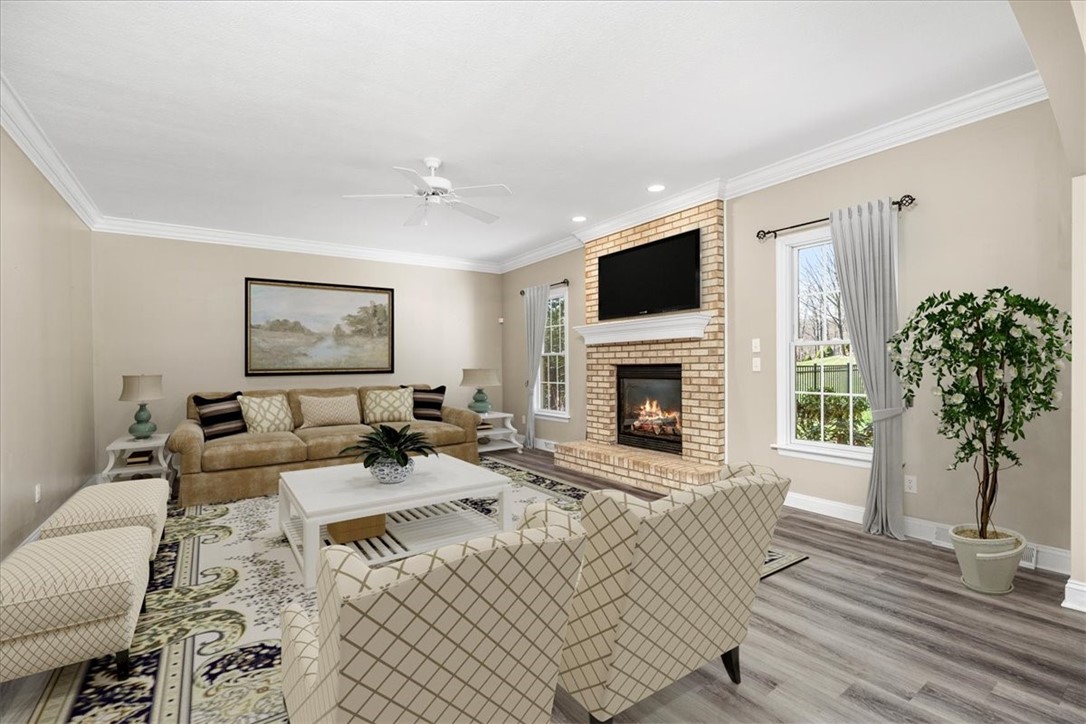 156 Oakview Dr