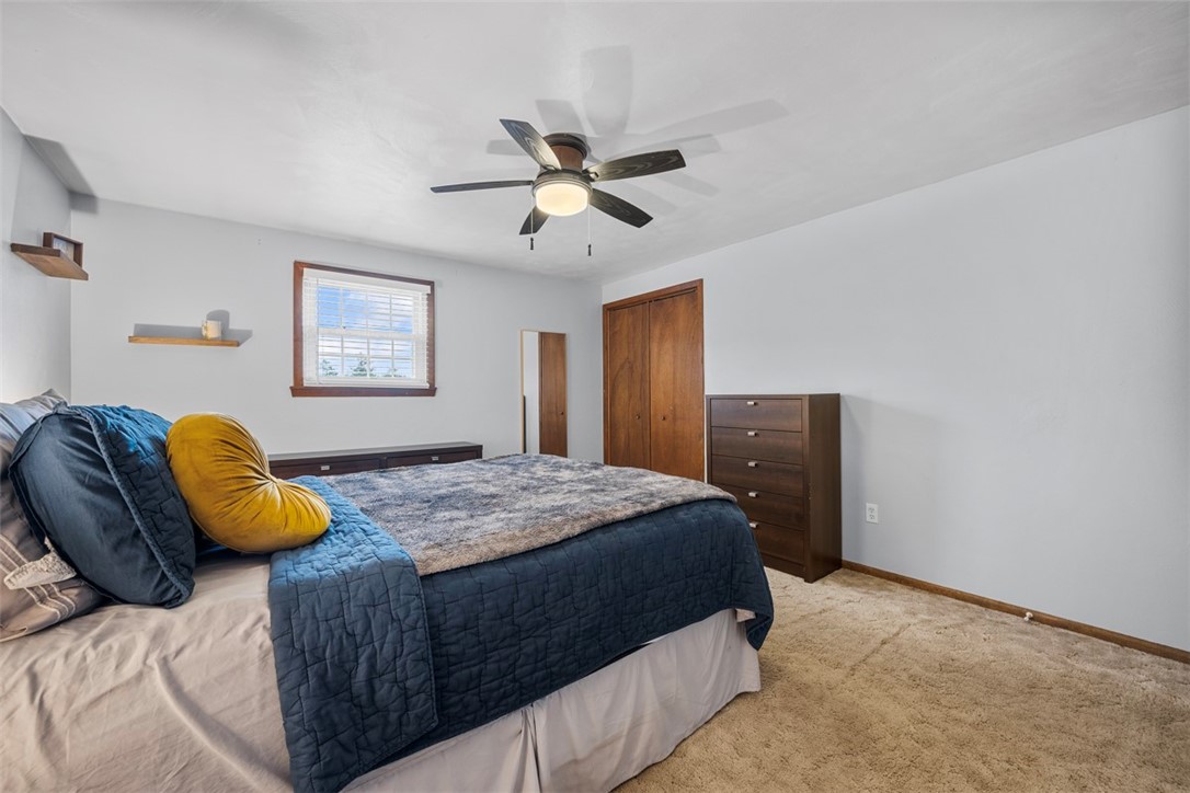 21 Mineola Ave
