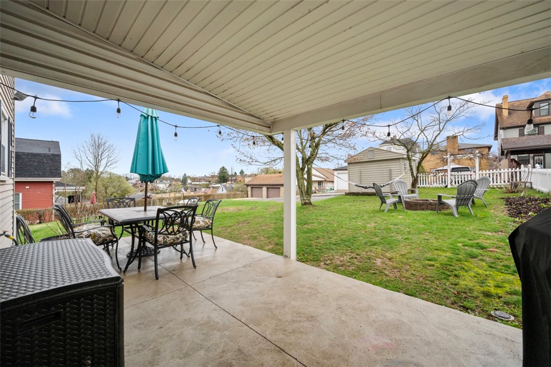 21 Mineola Ave