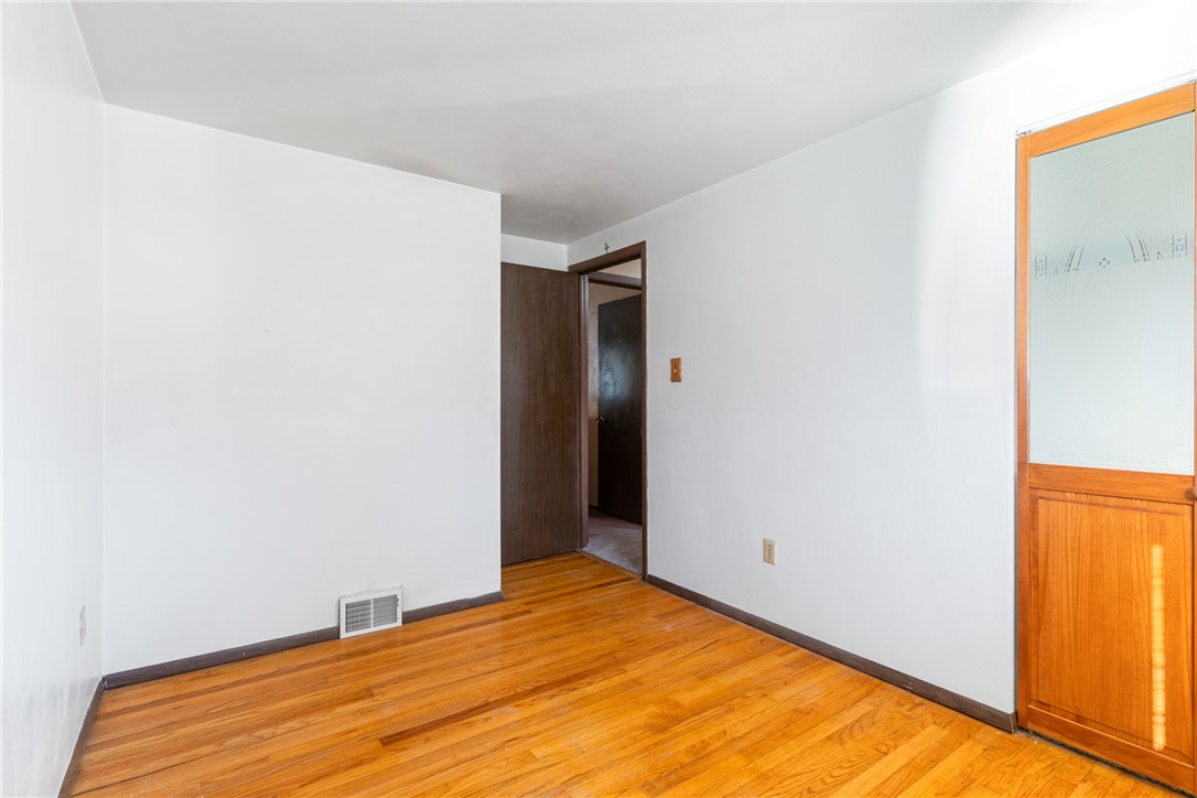 1026 Evergreen