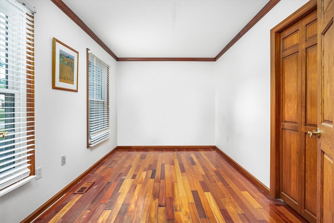 318 Haldeman Dr