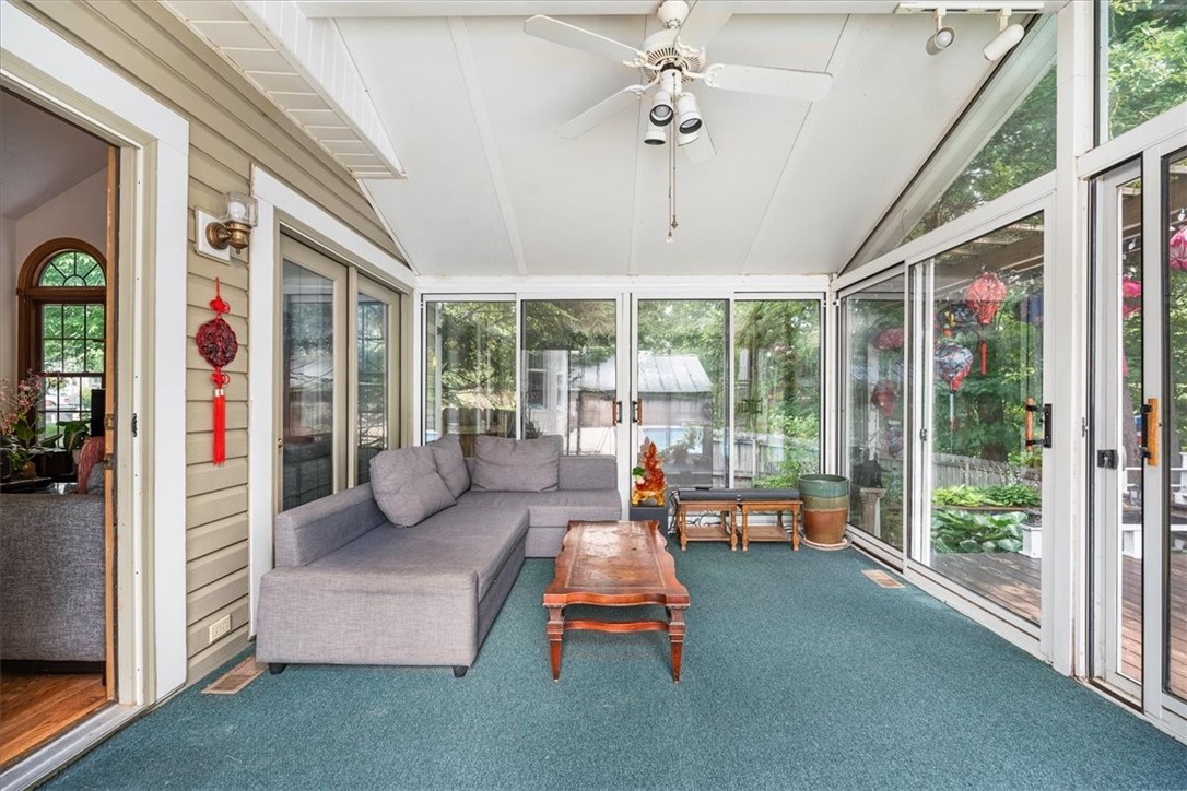 318 Haldeman Dr