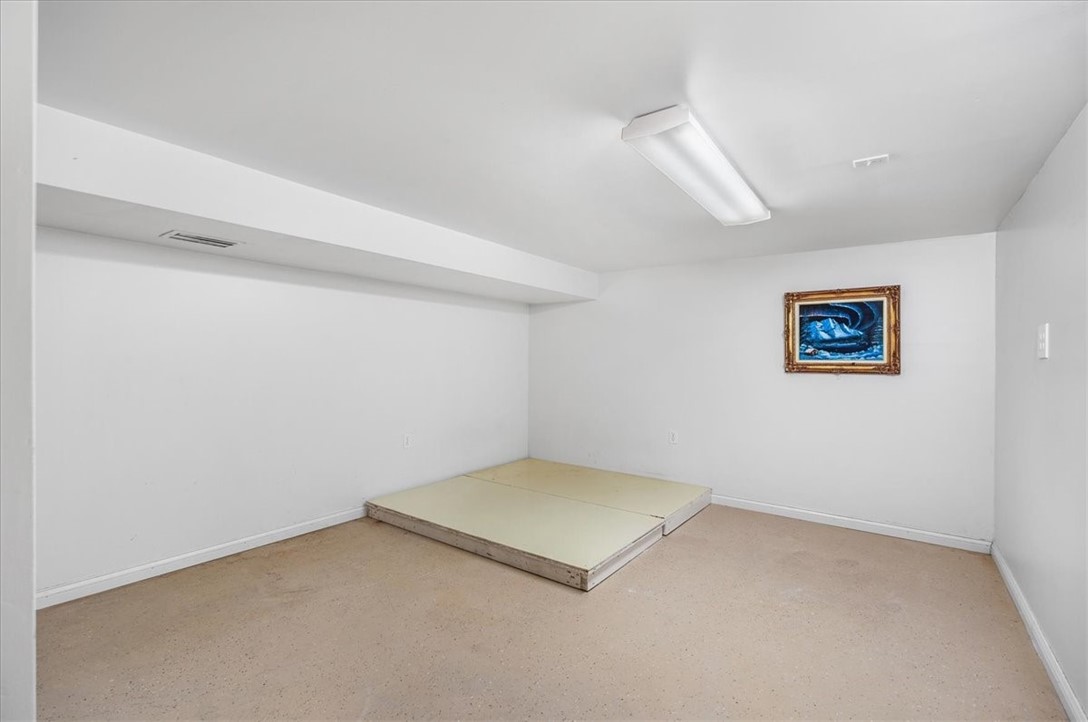 318 Haldeman Dr