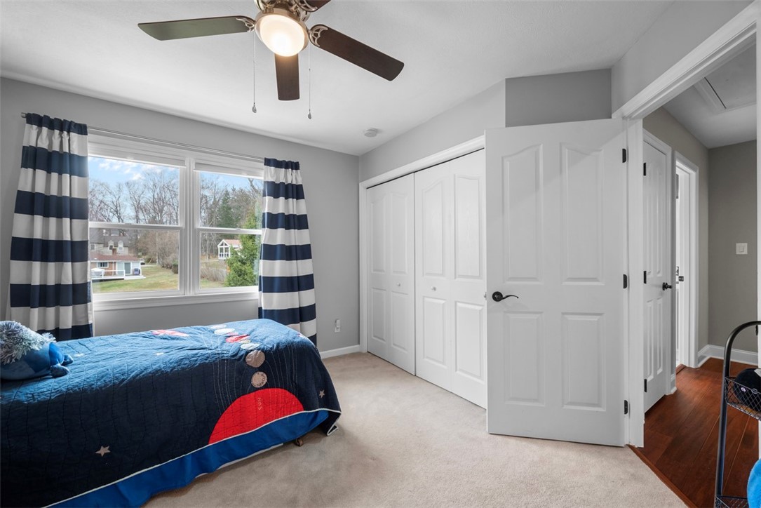 391 MANOR