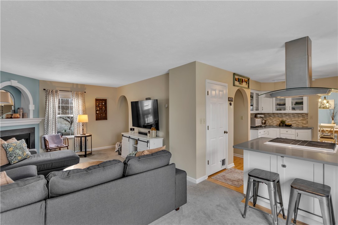 304 Holly Ridge Dr