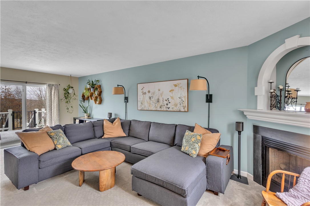 304 Holly Ridge Dr