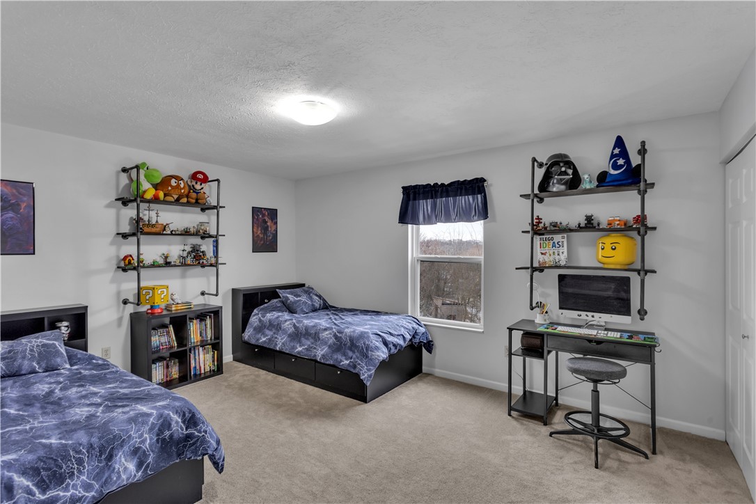 304 Holly Ridge Dr