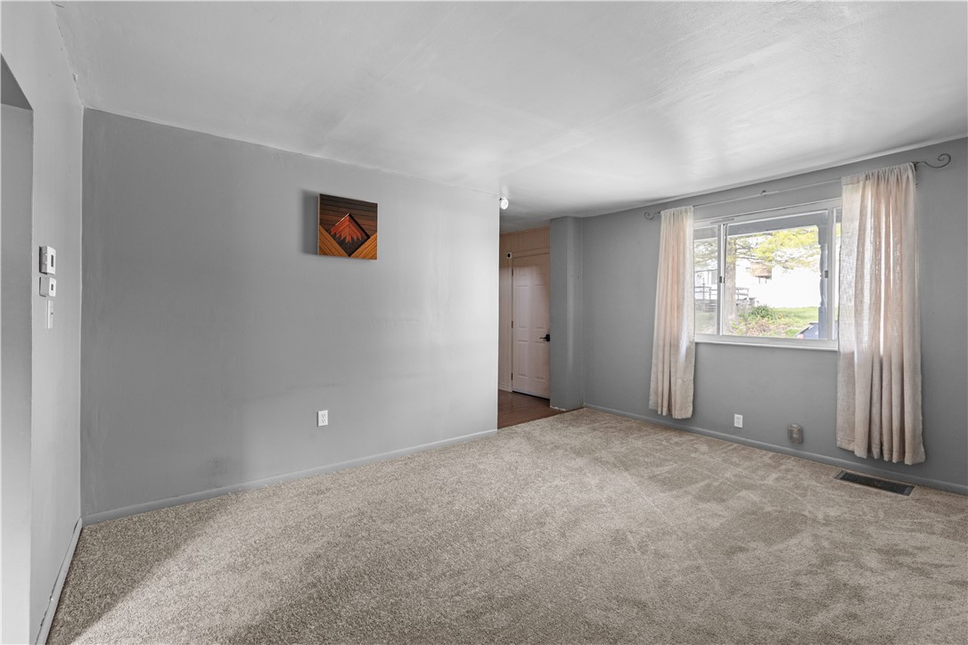 910 Walnut St