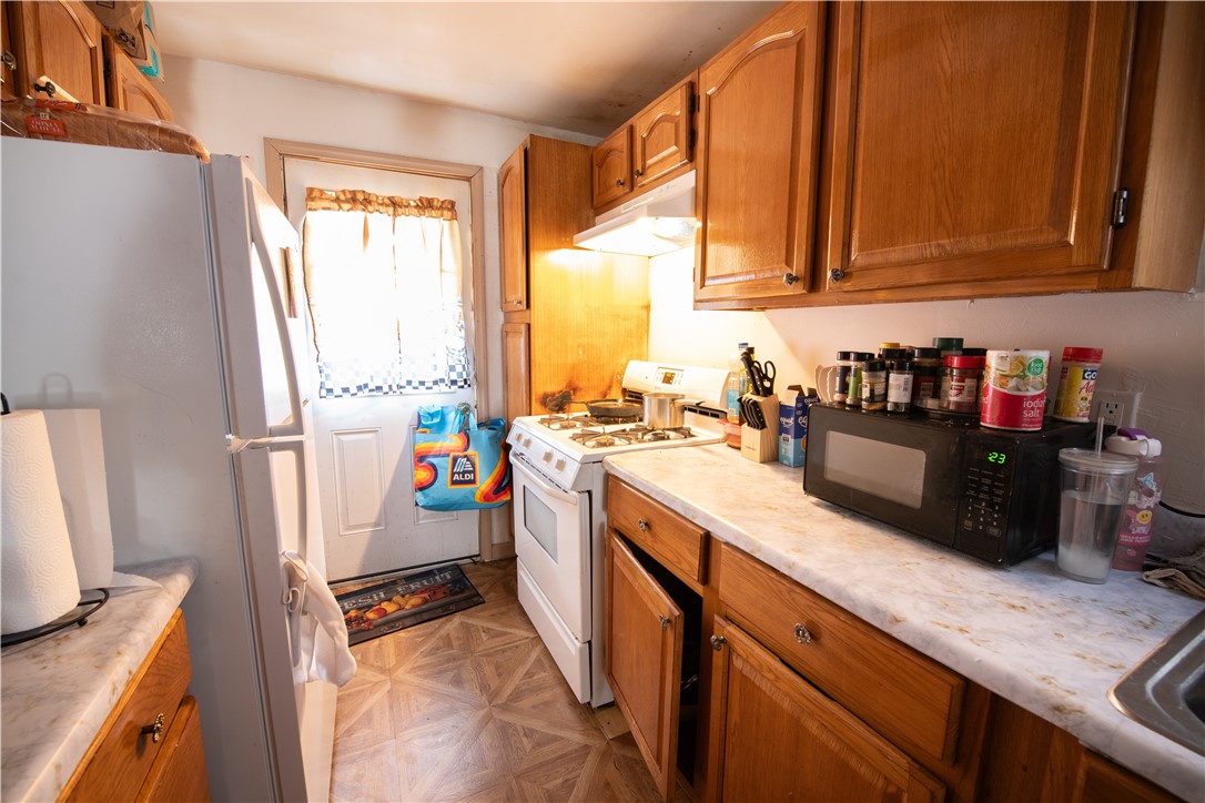 5207 Schenley Ave
