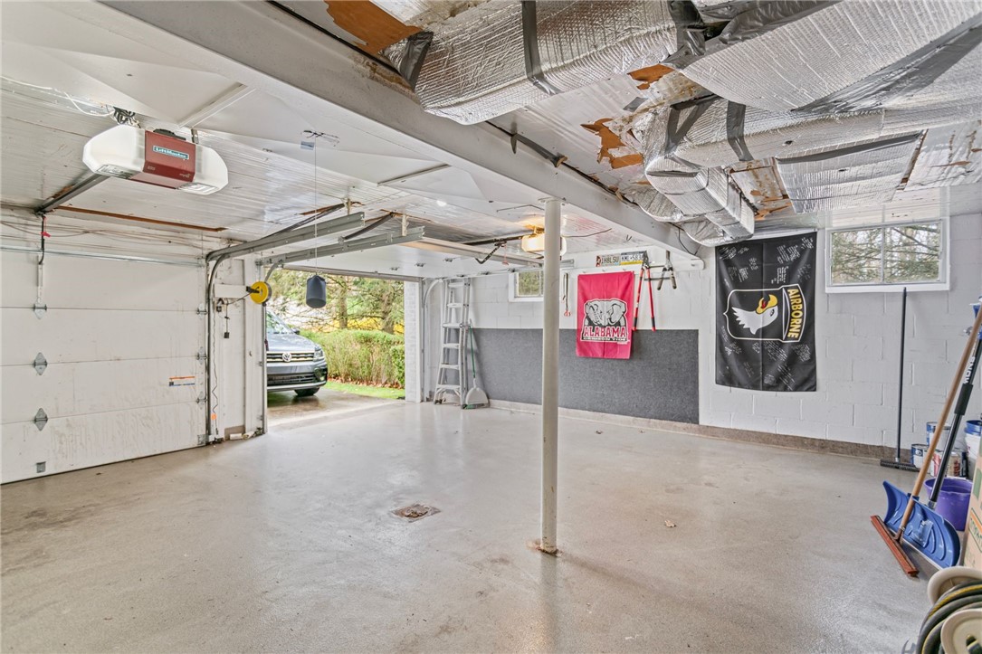 637 Ravencrest Rd