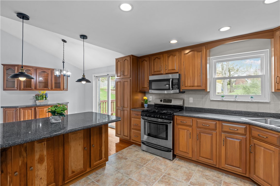 137 Loire Valley Dr
