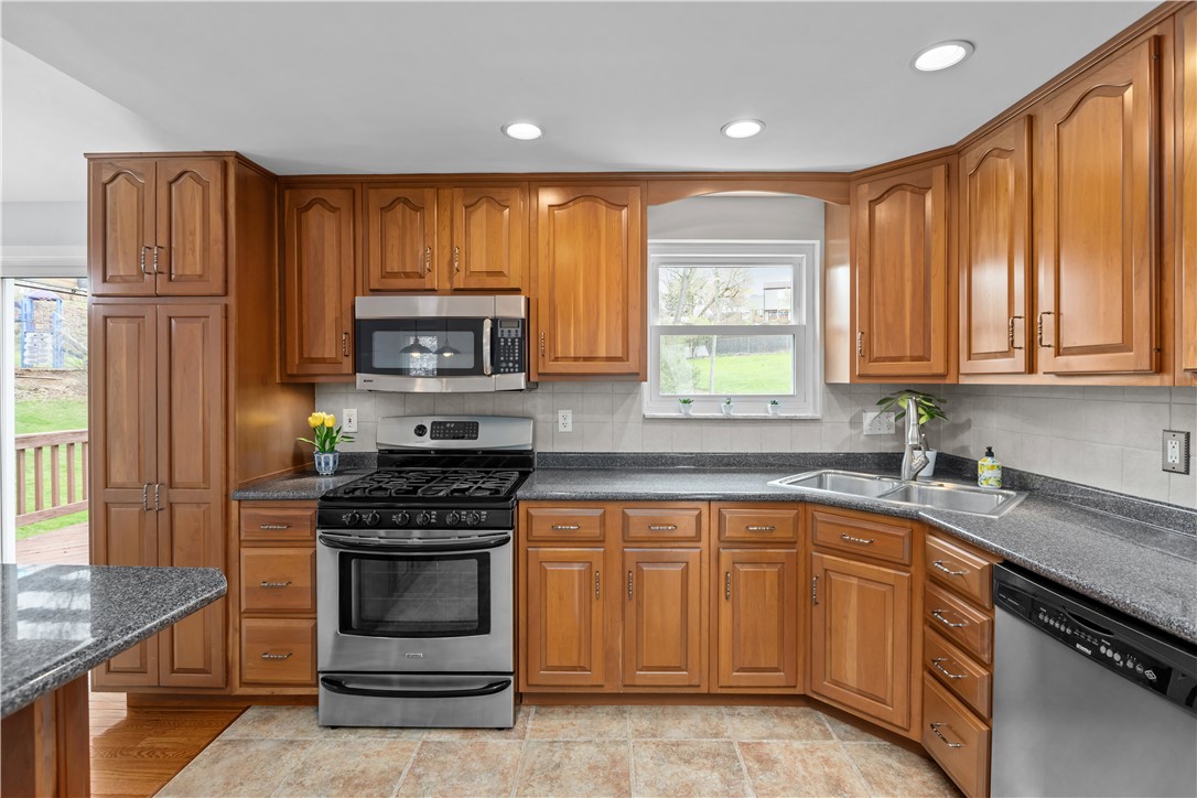 137 Loire Valley Dr