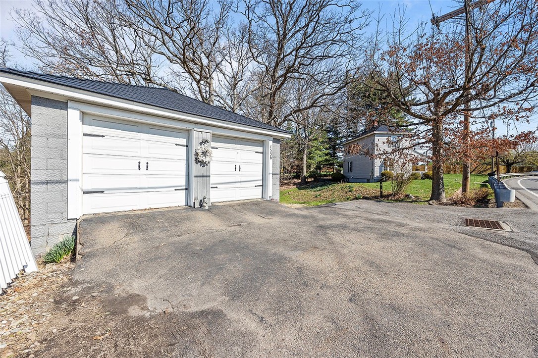 1556 W Ingomar Road
