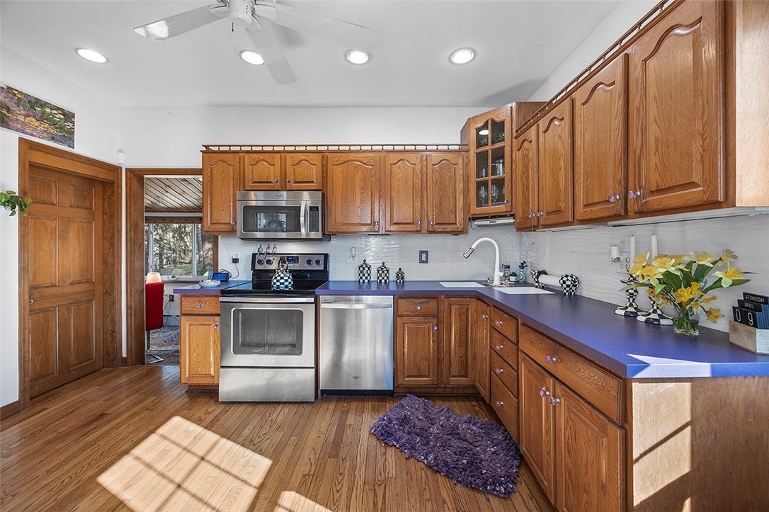 1556 W Ingomar Road