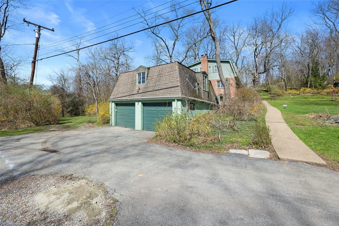 649 Wexford Bayne Road