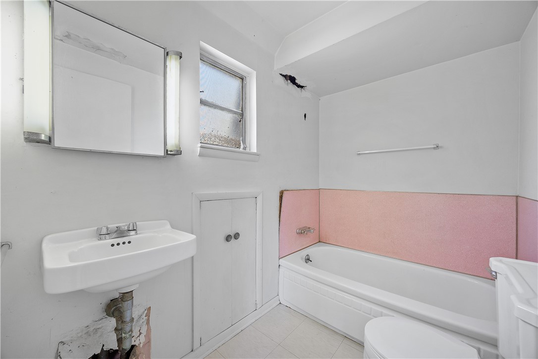 649 Wexford Bayne Road