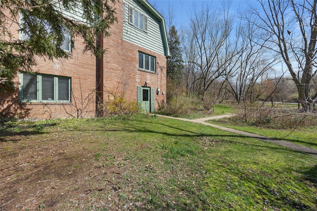 649 Wexford Bayne Road