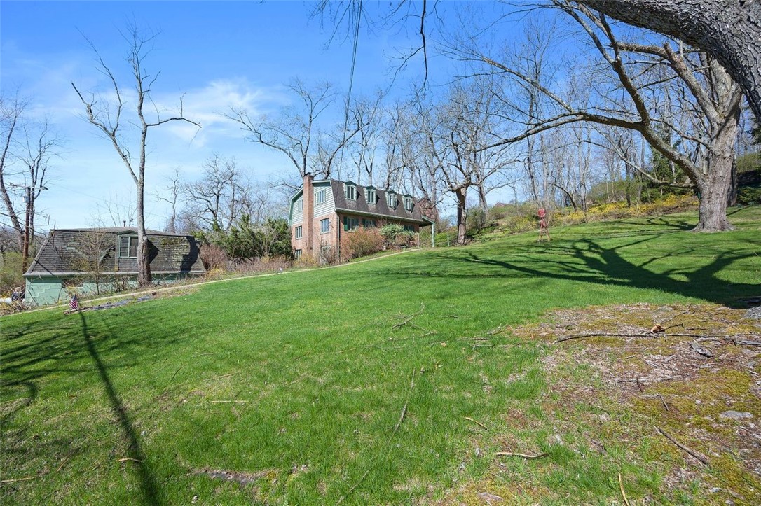 649 Wexford Bayne Road