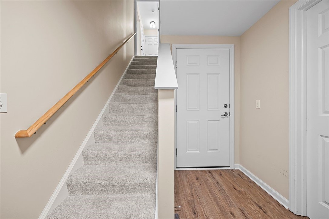 212 Pleasant Ridge Rd