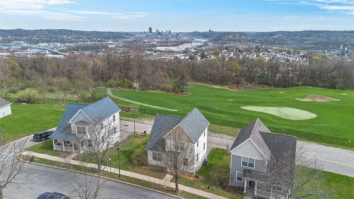 212 Pleasant Ridge Rd