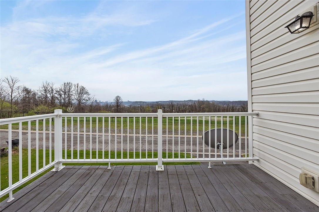 212 Pleasant Ridge Rd