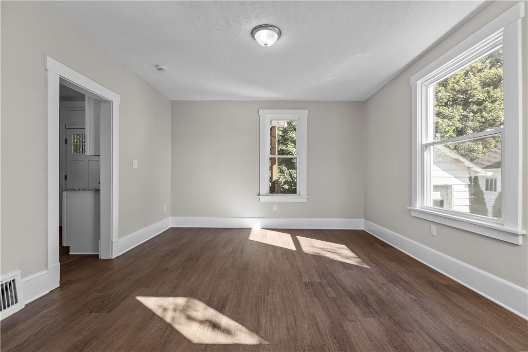 230 E Patterson Ave