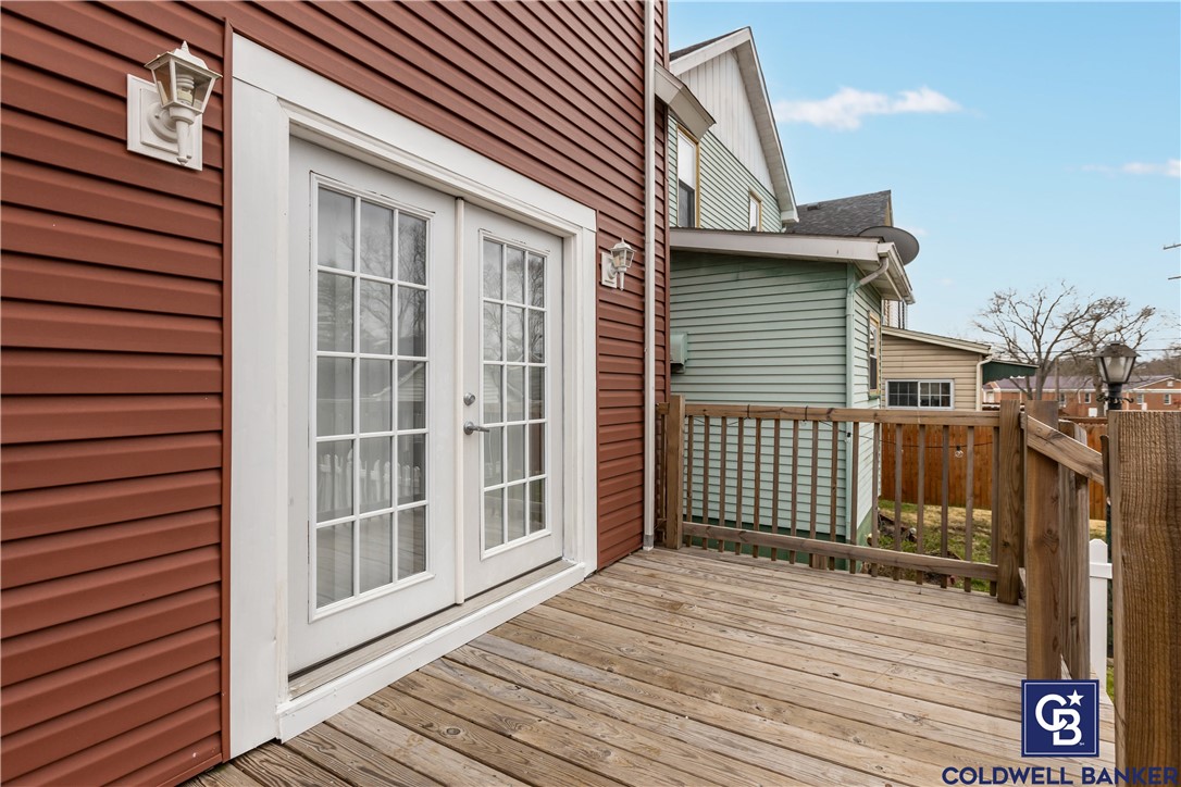 215 N Mercer Ave