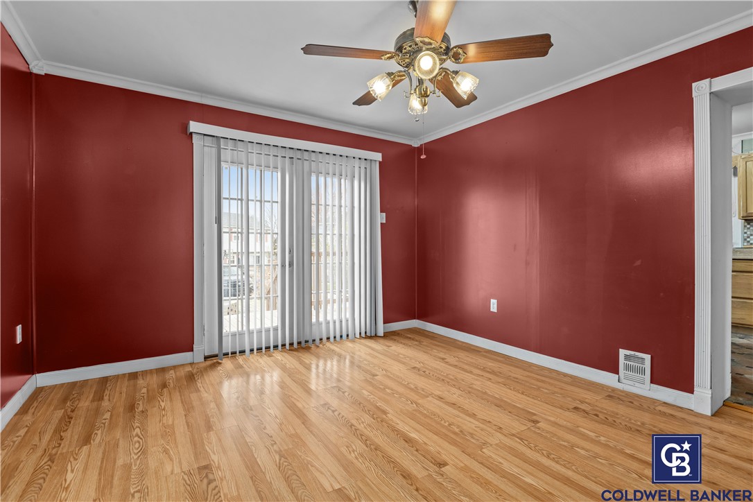 215 N Mercer Ave