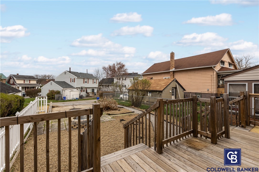 215 N Mercer Ave