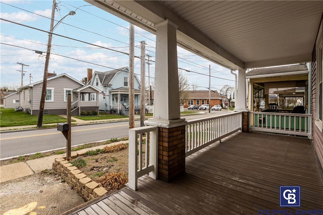 215 N Mercer Ave