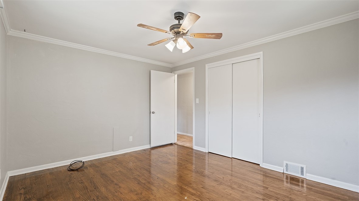 49 Finley Ave