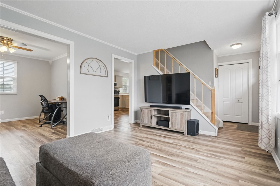 206 Brookston Dr