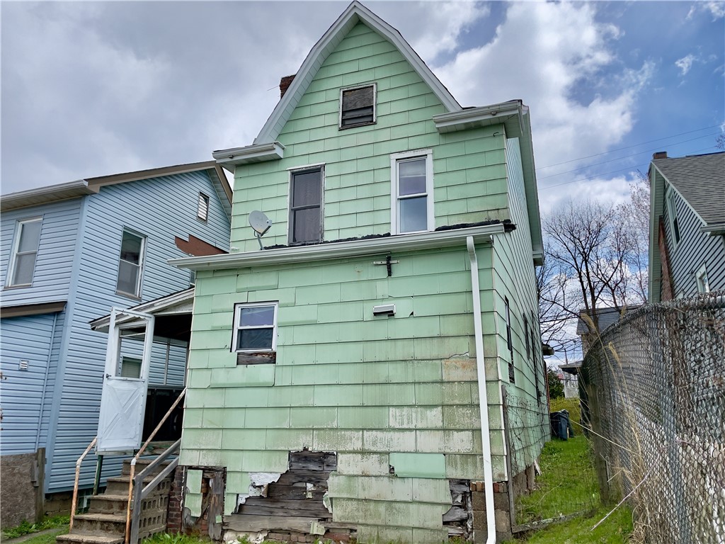 543 Mccully St
