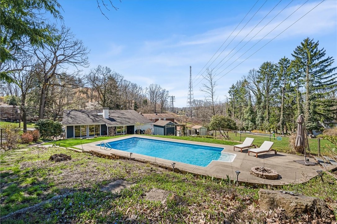 912 W Sutter Rd